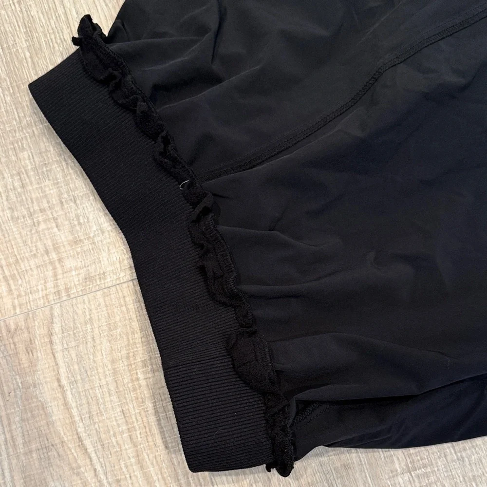 ALO Yoga Black Skirt with Logo Patch - Picture 9 of 15